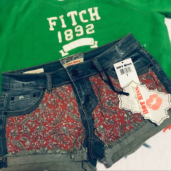 hot kiss jean shorts